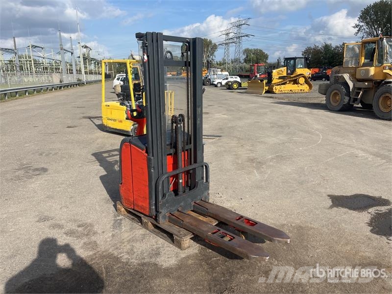 Fenwick-Linde L16 Electric Stacker Samopogonski ručni viljuškari