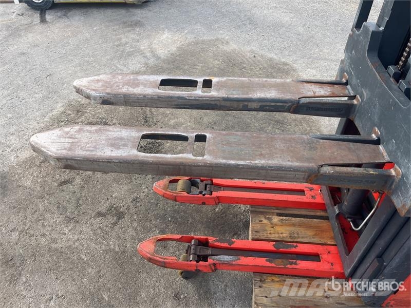 Fenwick-Linde L16 Electric Stacker Samopogonski ručni viljuškari