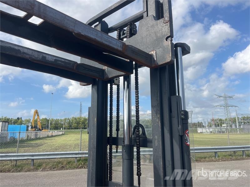 Fenwick-Linde L16 Electric Stacker Samopogonski ručni viljuškari