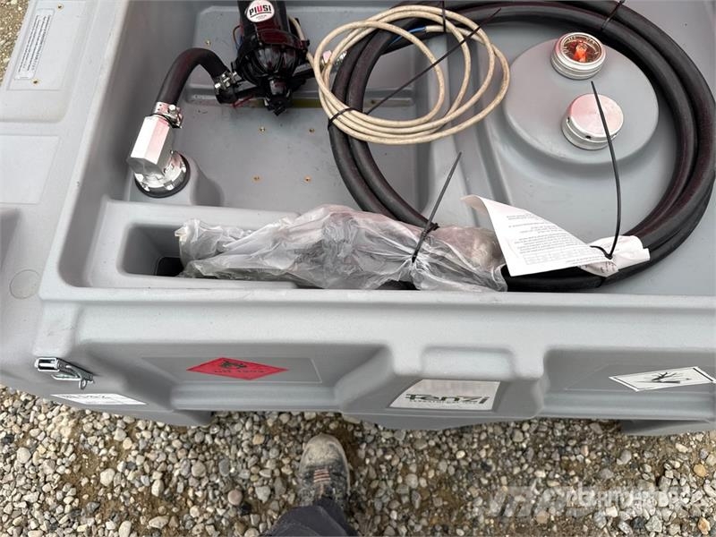  Fenzi G7P 440 Fuel Tank صهاريج الوقود والصهاريج الإضافية