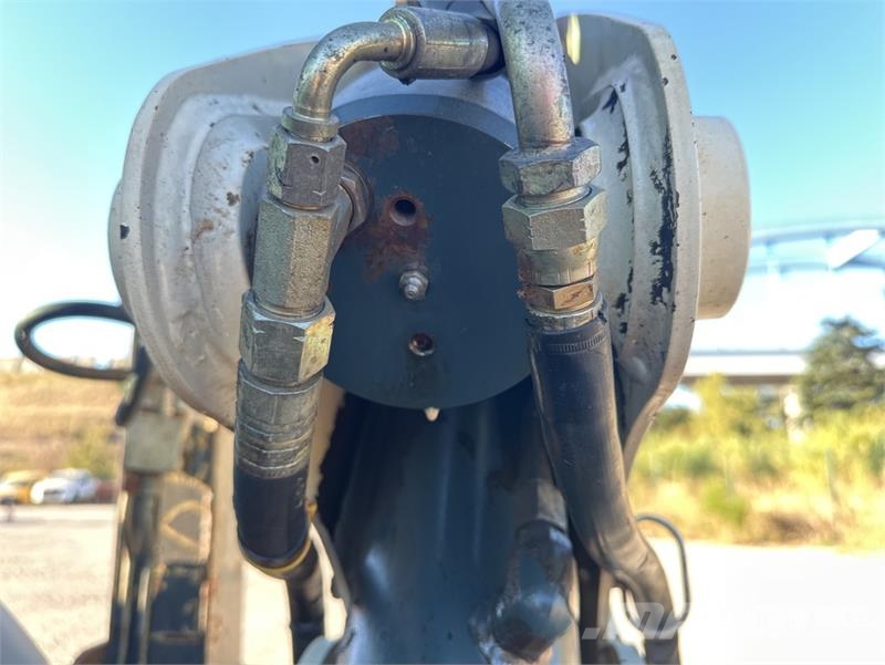Fermec 860 Backhoe loaders