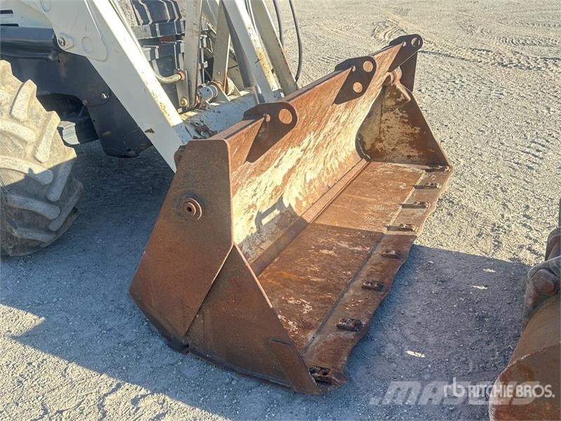Fermec 860 Backhoe loaders