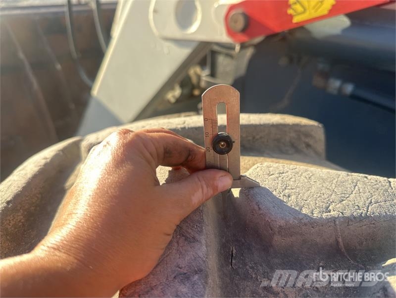 Fermec 860 Backhoe loaders