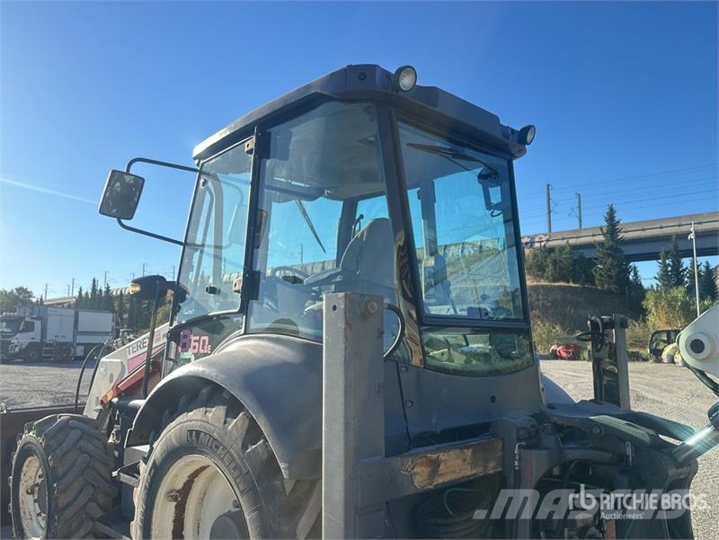 Fermec 860 Backhoe loaders