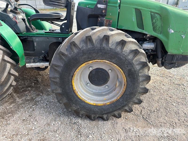 Ferrari RSH1/3 4WD Tracteur Utilitaire Utility Tractor جرارات مدمجة