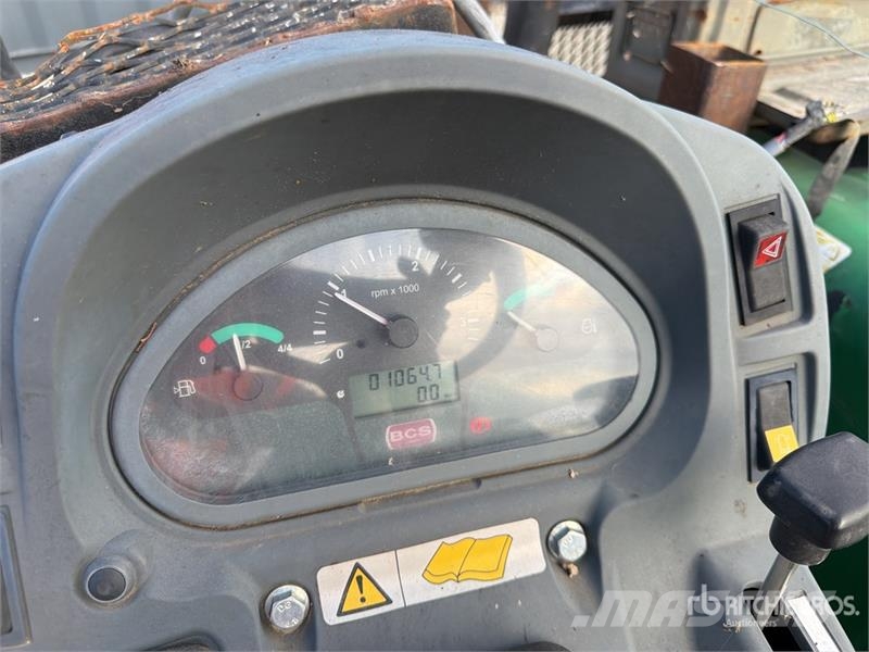 Ferrari RSH1/3 4WD Tracteur Utilitaire Utility Tractor جرارات مدمجة