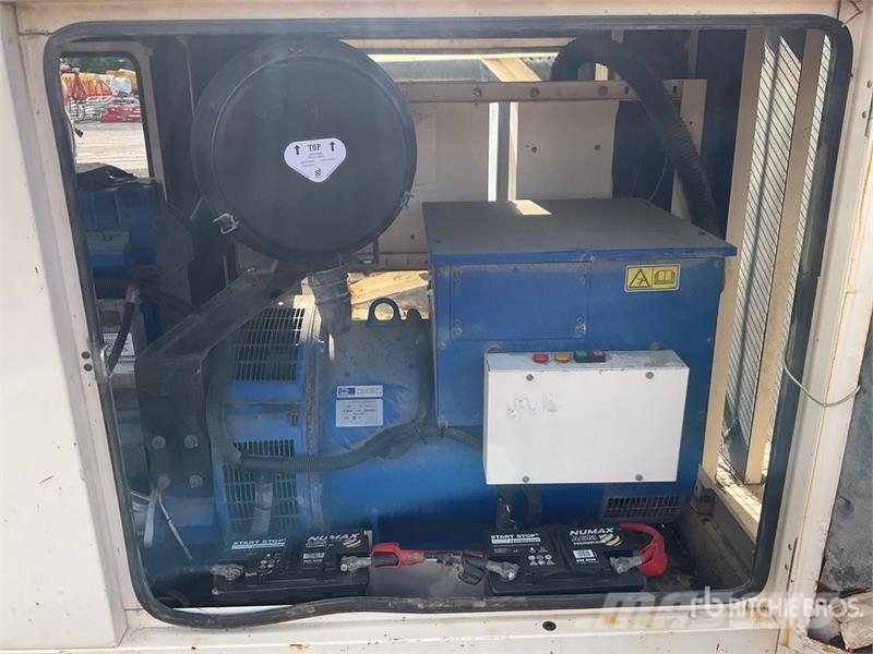 FG Wilson P250H-2 Skid-Mounted Generator Set Dízel áramfejlesztők