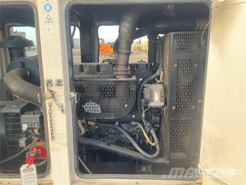 FG Wilson XD150P2 150 kVA Skid-Mounted Generator Set Dizelski agregati
