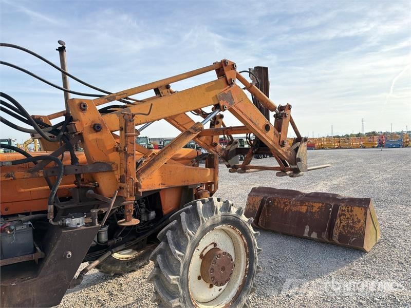 Fiat 1000 Super 4WD Tractor Трактори