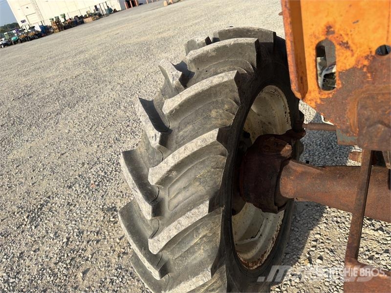 Fiat 1000 Super 4WD Tractor Трактори