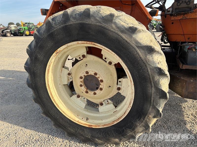 Fiat 1000 Super 4WD Tractor Трактори