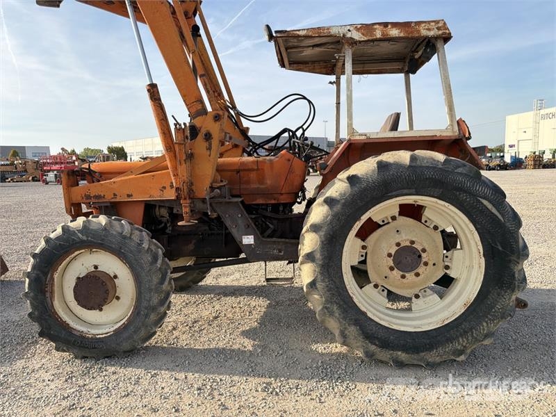 Fiat 1000 Super 4WD Tractor Трактори