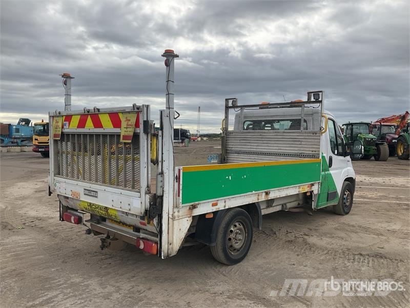 Fiat 130 Van Truck Autocamioane