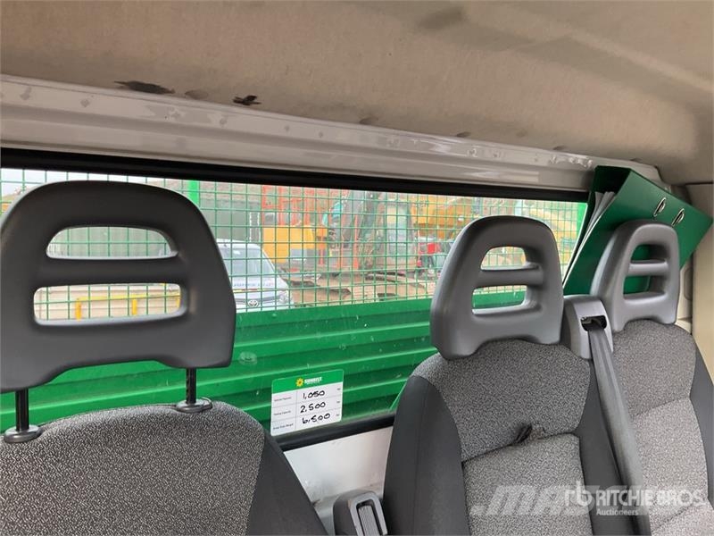 Fiat 140 4x2 Van Truck Bakwagens met gesloten opbouw