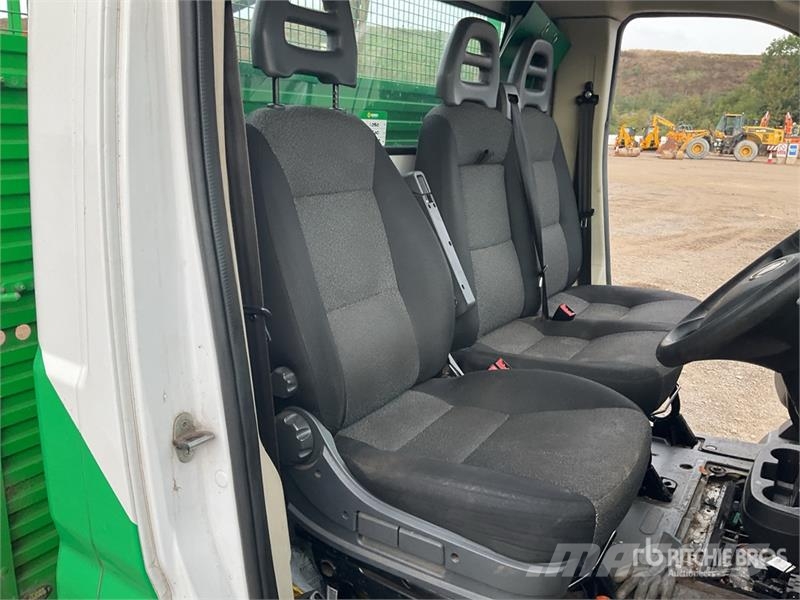 Fiat 140 4x2 Van Truck Bakwagens met gesloten opbouw