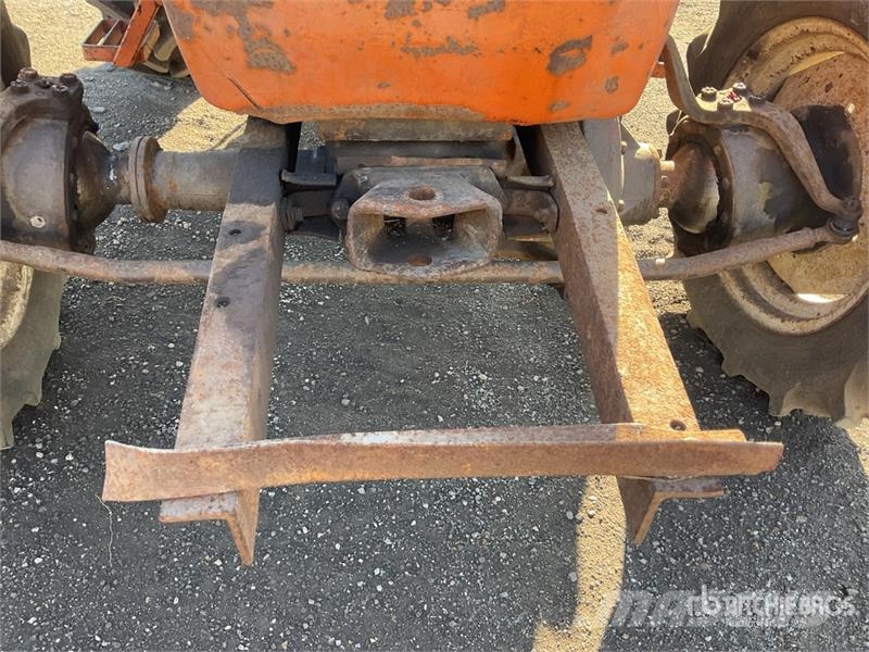 Fiat 450 DT 4WD Classic Utility Tractor Трактори