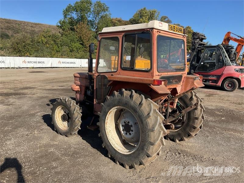 Fiat 450 DT 4WD Classic Utility Tractor Трактори