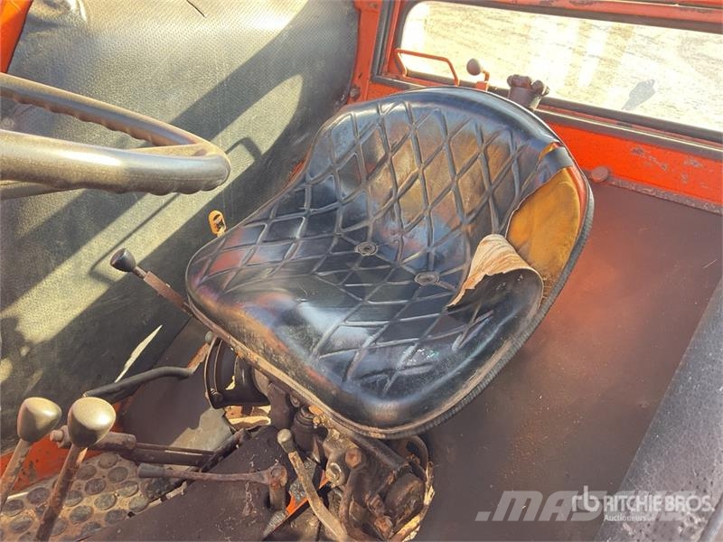 Fiat 450 DT 4WD Classic Utility Tractor Трактори
