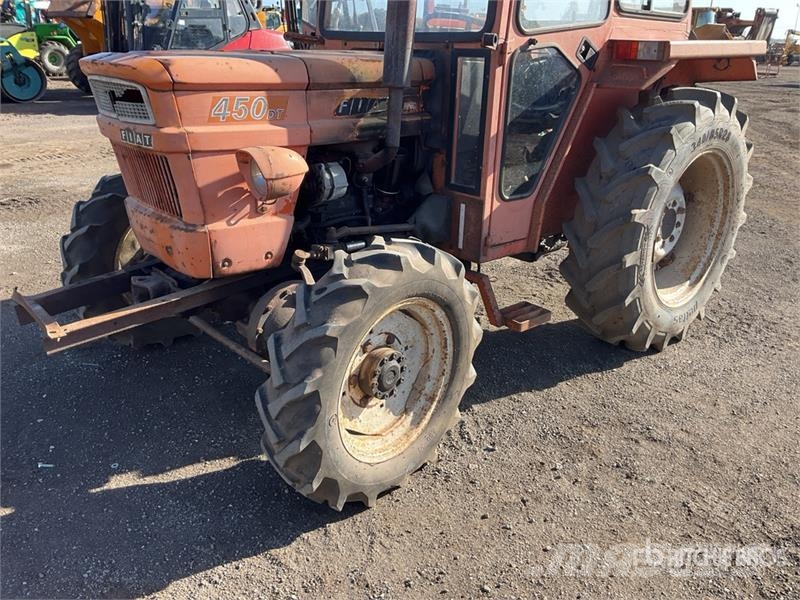 Fiat 450 DT 4WD Classic Utility Tractor Трактори