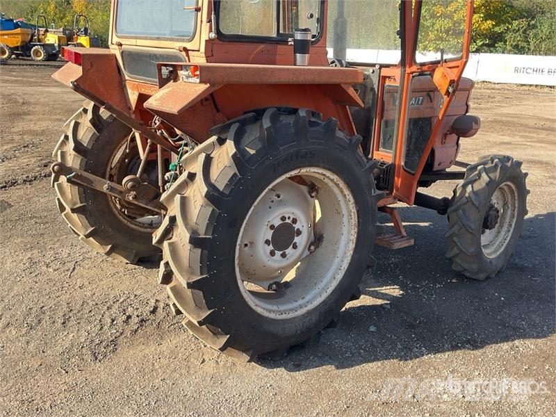 Fiat 450 DT 4WD Classic Utility Tractor Трактори
