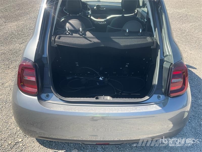 Fiat 500e 23 KWh Action Electric Automobile Personbiler