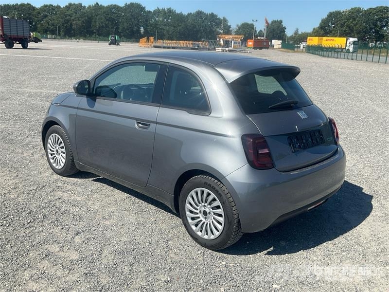 Fiat 500e 23 KWh Action Electric Automobile Personbiler