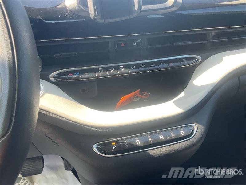 Fiat 500e 23 KWh Action Electric Automobile Personbiler