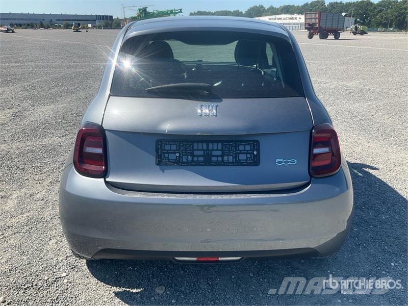 Fiat 500e 23 KWh Action Electric Automobile Personbiler