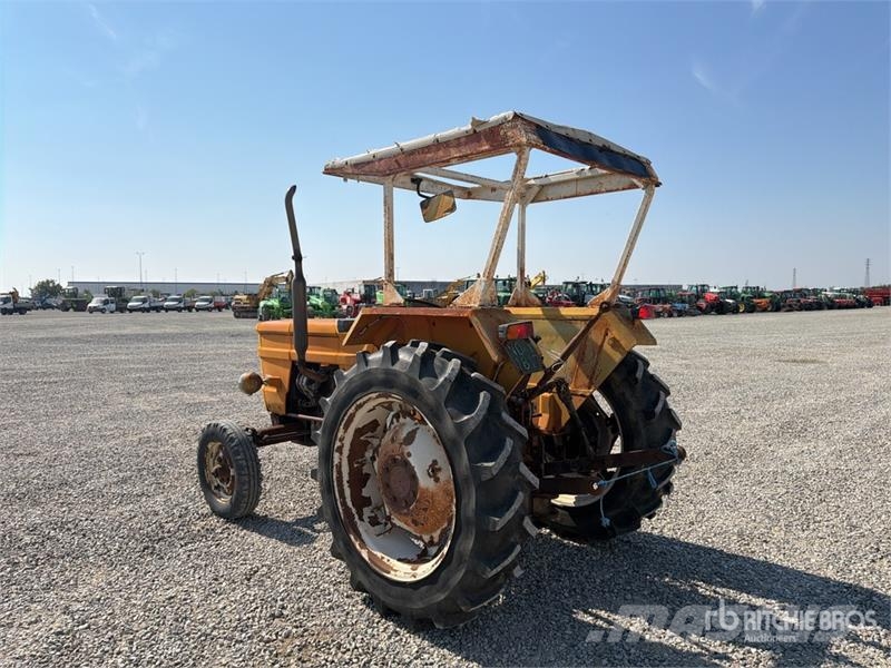 Fiat 540 2WD Tractor Tractoren