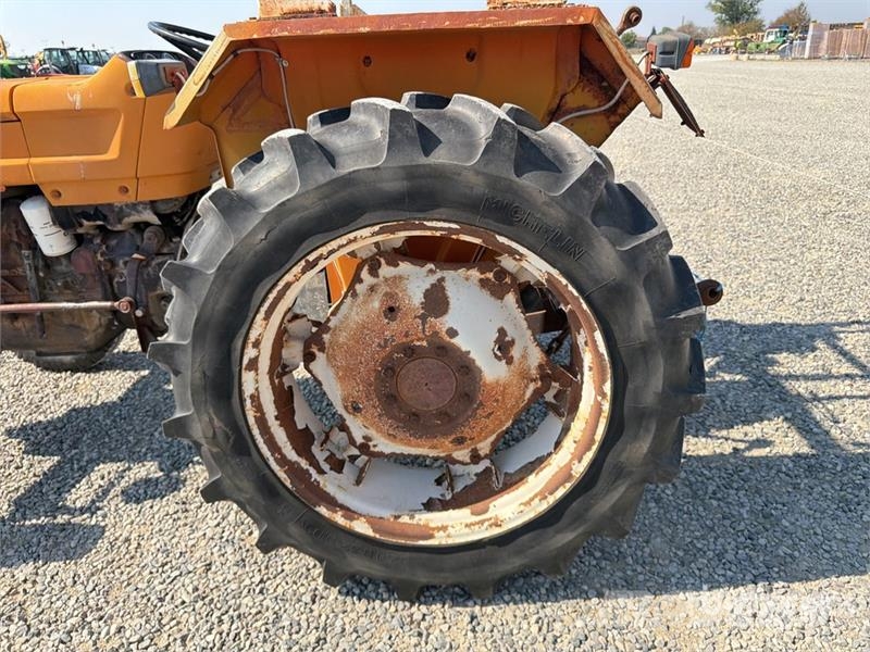 Fiat 540 2WD Tractor Tractoren