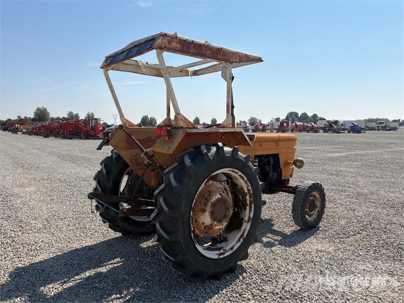 Fiat 540 2WD Tractor Tractoren
