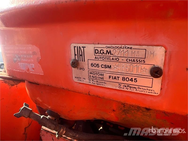 Fiat 605 CSM Track Tractor Traktorer