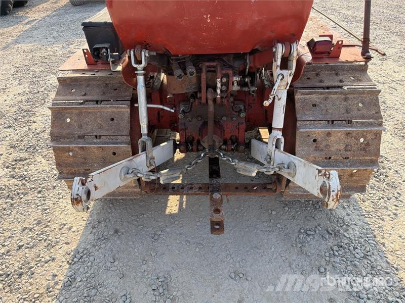 Fiat 605CS Track Tractor Traktorok