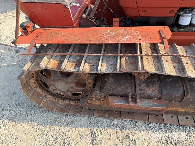 Fiat 605CS Track Tractor Traktorok