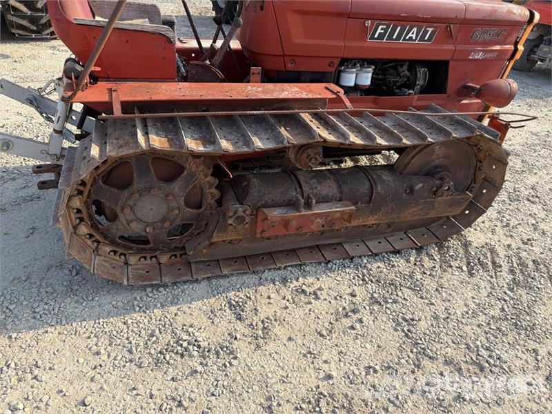 Fiat 605CS Track Tractor Traktorok