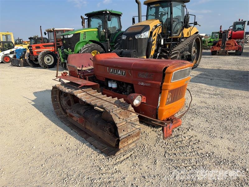 Fiat 605CS Track Tractor Traktorok