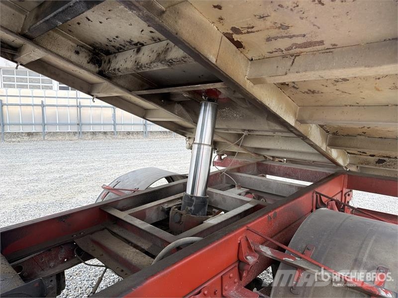 Fiat 65.12 4x2 S/A Dump Truck Camiões basculantes