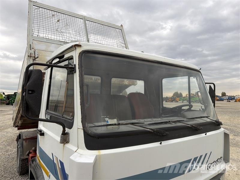 Fiat 65.12 4x2 S/A Dump Truck Camiões basculantes