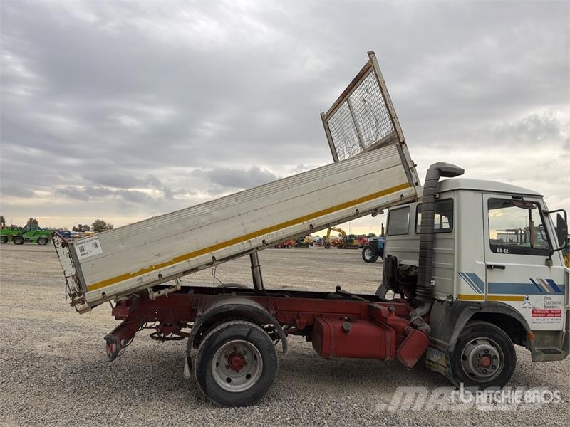 Fiat 65.12 4x2 S/A Dump Truck Camiões basculantes