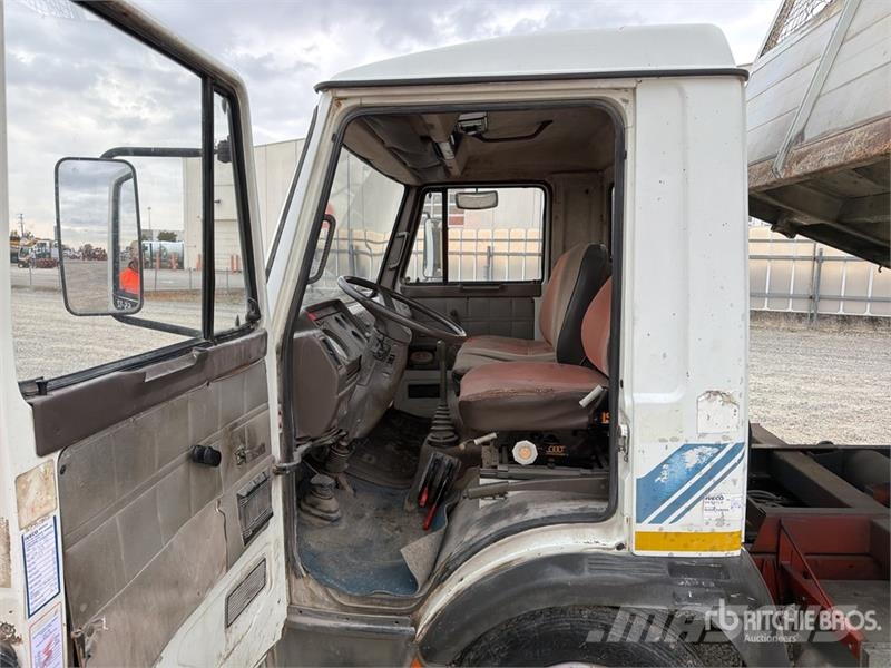 Fiat 65.12 4x2 S/A Dump Truck Camiões basculantes