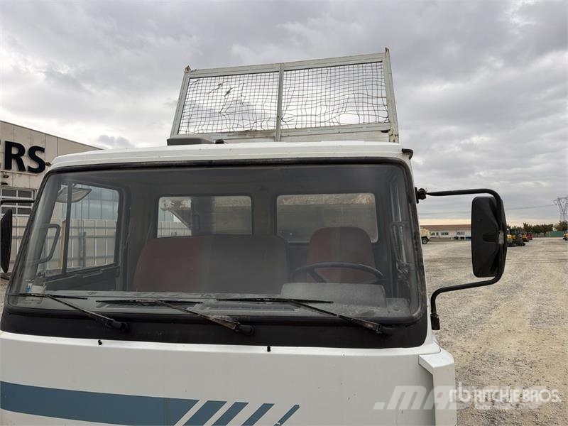 Fiat 65.12 4x2 S/A Dump Truck Camiões basculantes