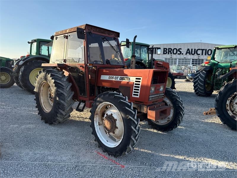 Fiat 666 DT 4WD Tractor Tratores Agrícolas usados
