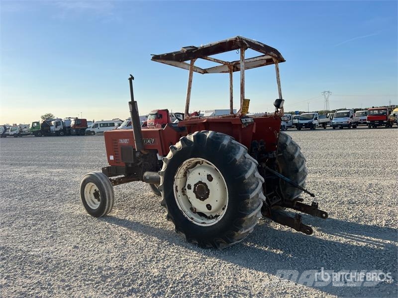 Fiat 670 H 2WD Tractor Tratores Agrícolas usados