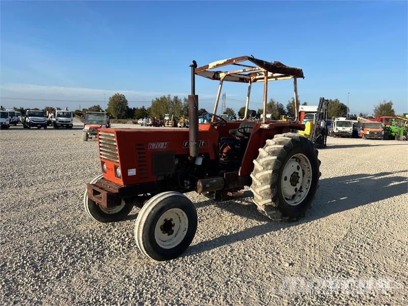 Fiat 670 H 2WD Tractor Tratores Agrícolas usados