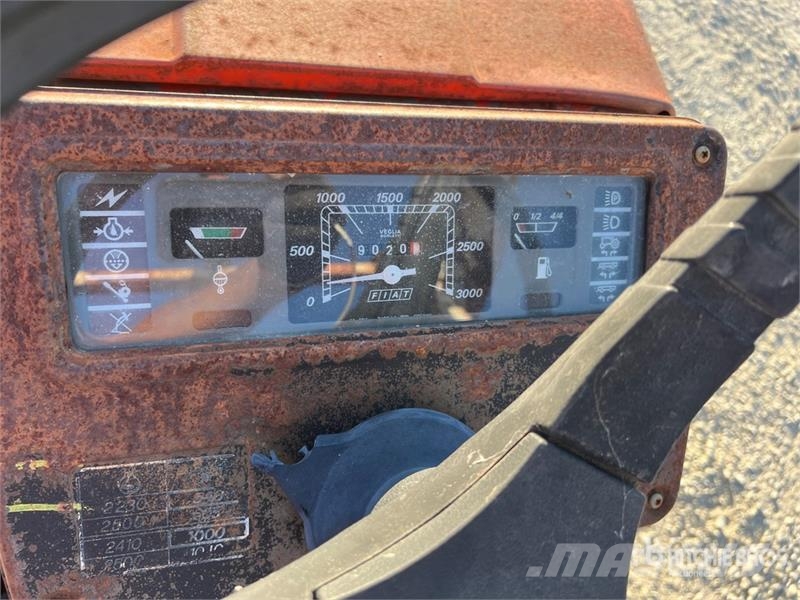 Fiat 670 H 2WD Tractor Tratores Agrícolas usados