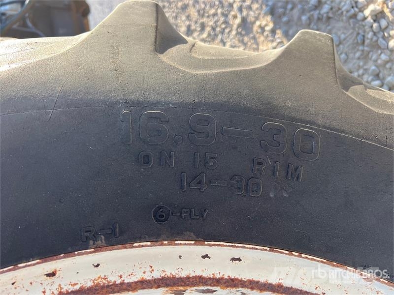Fiat 670 H 2WD Tractor Tratores Agrícolas usados