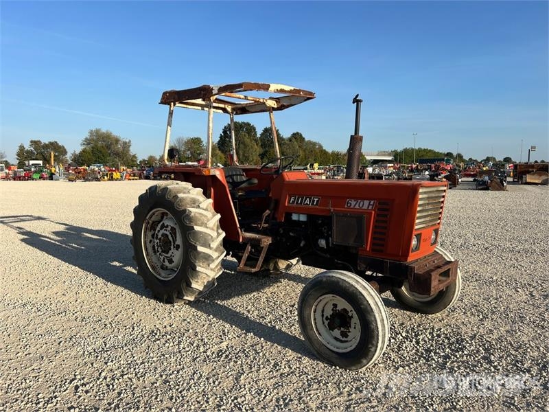 Fiat 670 H 2WD Tractor Tratores Agrícolas usados