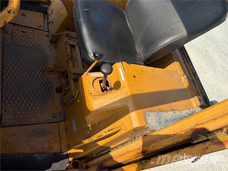 Fiat-Allis FL7 Crawler Loader Верижен товарач