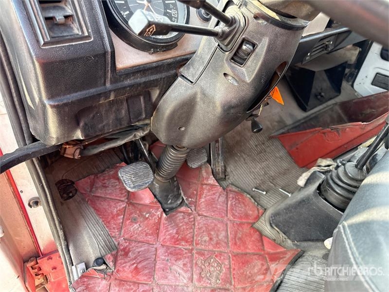 Fiat Amco Veba V3300/1DS 2800 kg on Fiat 79-13 4x2 Dum Φορτηγά με Γερανό