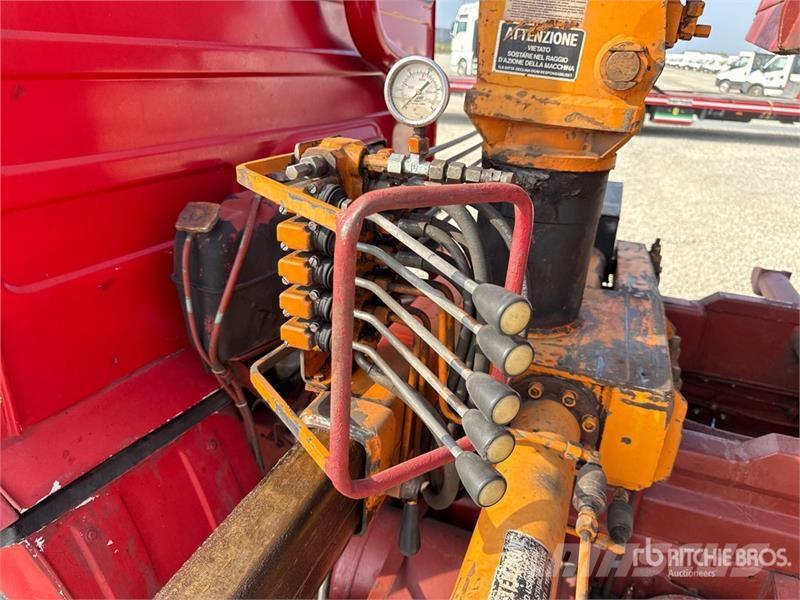 Fiat Amco Veba V3300/1DS 2800 kg on Fiat 79-13 4x2 Dum Φορτηγά με Γερανό